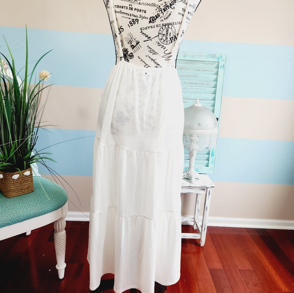 HURLEY WOMENS SOLID BUTTON FRONT TIERED MIDI DRESS - Picture 6 of 8